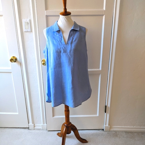 Neiman Marcus Tops - Neiman Marcus blue linen v neck collared top Size large